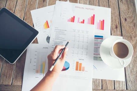 Read more about the article Market Volatility in December: A Complete Guide for Smart Investors